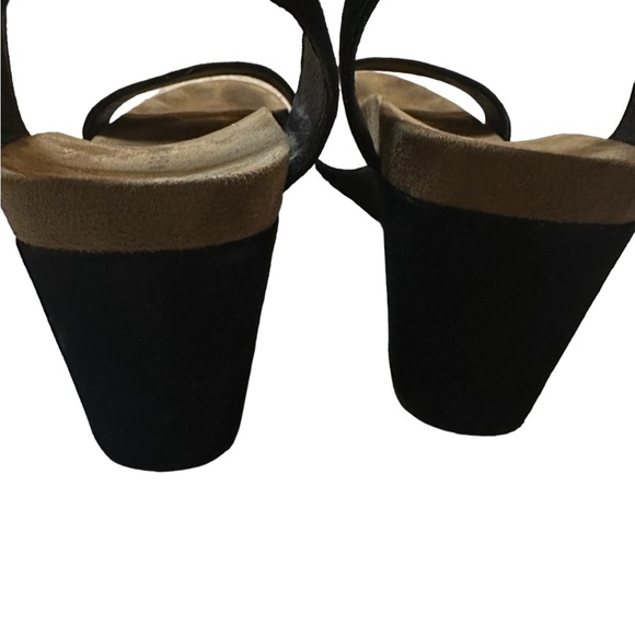 Lucky Brand Women's Karston BLK Suede Ankle Strap Wedge Heeled Sandals US 10M - Picture 4 of 13